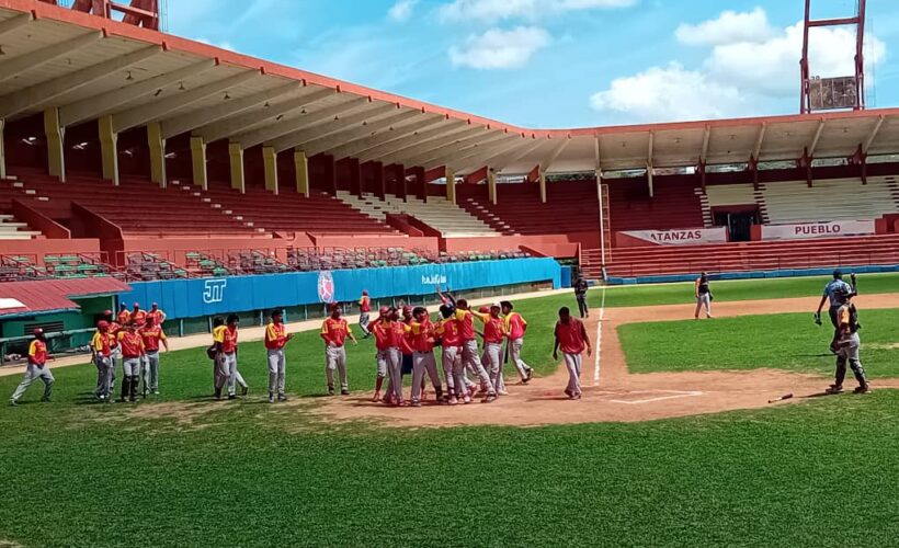 Matanzas vence al campeón Villa Clara en Nacional Sub 23