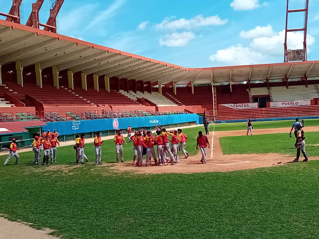 Matanzas vence al campeón Villa Clara en Nacional Sub 23