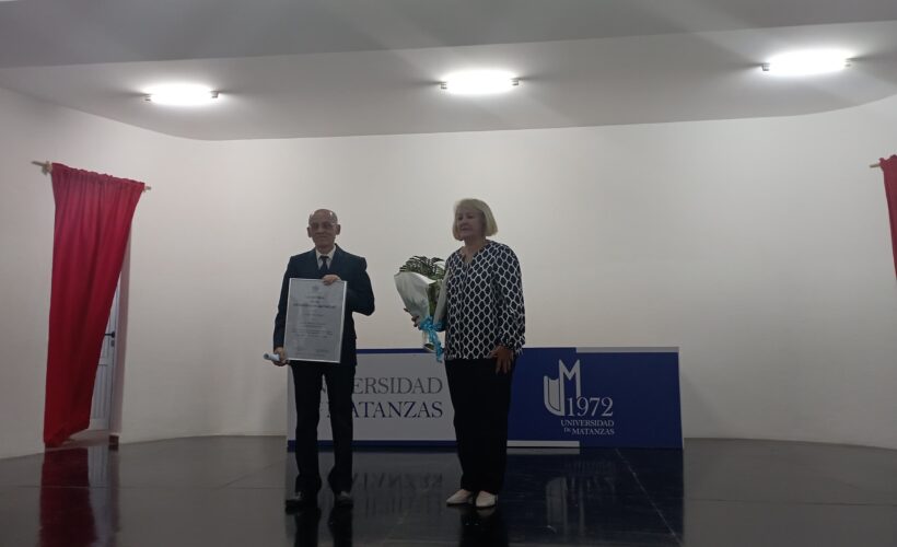 Recibe la condición académica Honoris Causa el Dr Ercilio Vento Canosa
