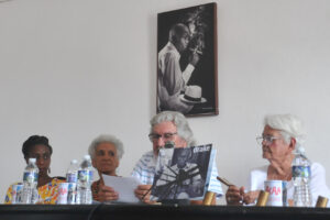 Presentación de libro catálogo de la obra de Agustín Drake. Foto: Ramón Pacheco Salazar