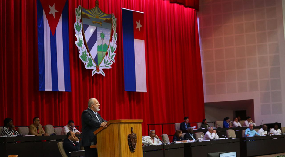 El primer ministro Manuel Marrero Cruz durante su intervención ante los diputados en el quinto periodo ordinario de sesiones de la décima legislatura. Foto: Marcelino Vázquez Hernández/ Cubadebate.