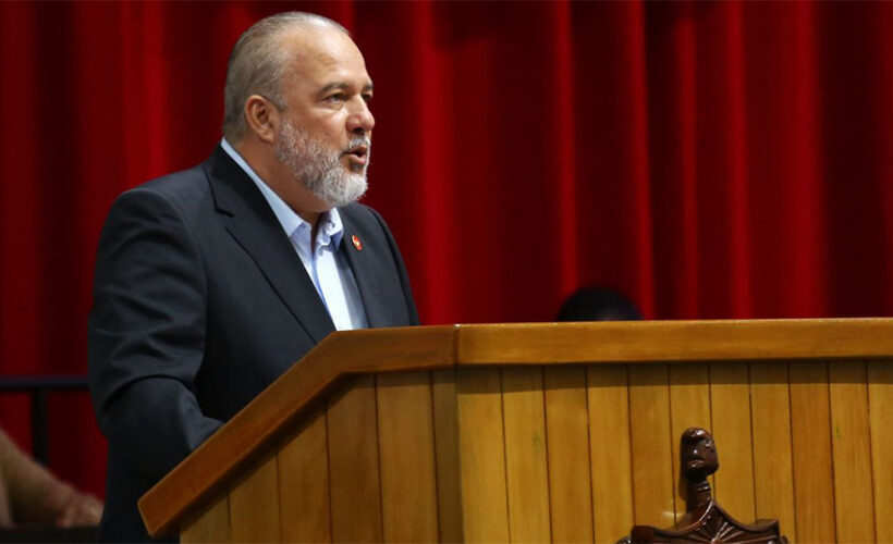Marrero Cruz presenta actualización sobre objetivos y resultados de programa gubernamental para corregir distorsiones y reimpulsar la economía