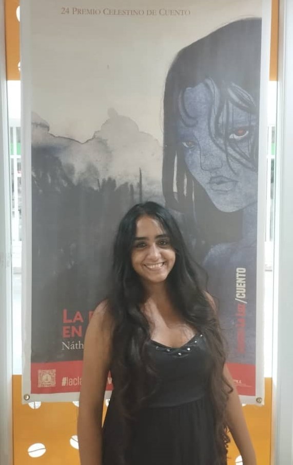 Obtiene escritora matancera premio literario