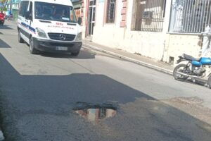 El estado actual de las calles y carreteras matanceras en general dista mucho no solo de la superficie deseable, sino también de la seguridad vial