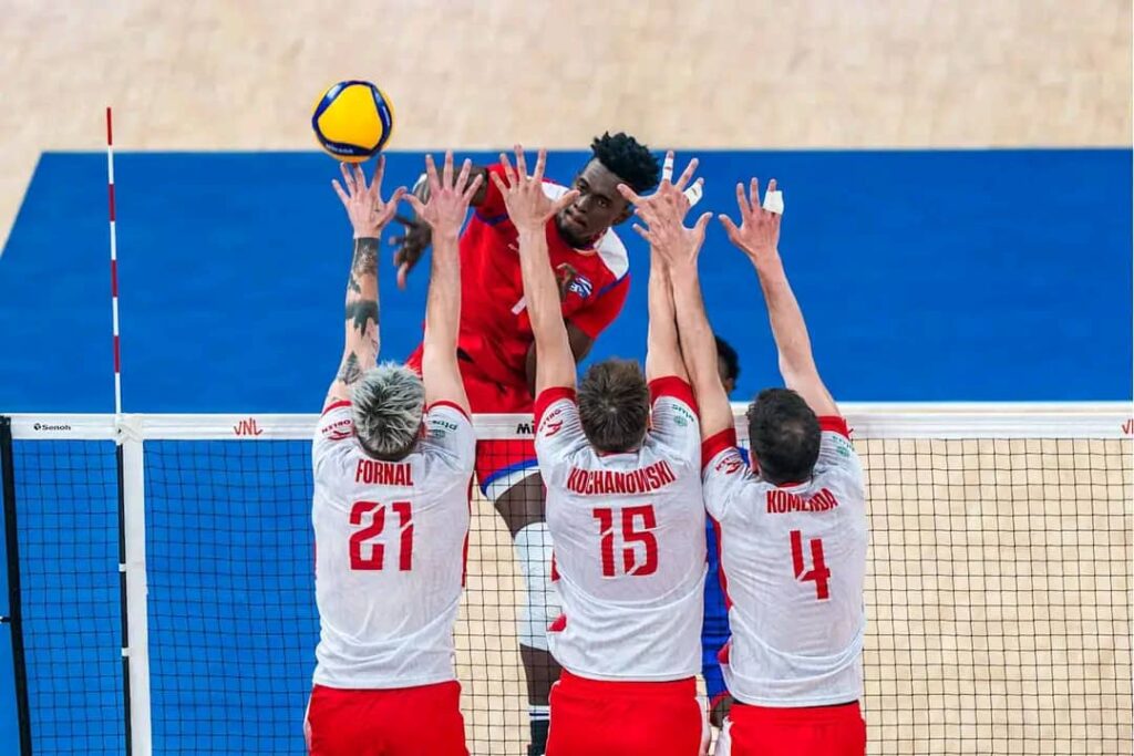 Voleibol Cuba vs Polonia VNL 2025