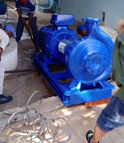 Distribuyen 33 bombas eléctricas en provincias cubanas para reforzar abasto de agua