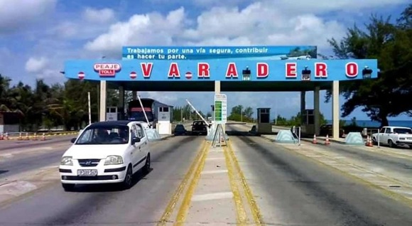 Peaje de Varadero regresa a la normalidad este domingo tras lamentable accidente. Foto: ACN