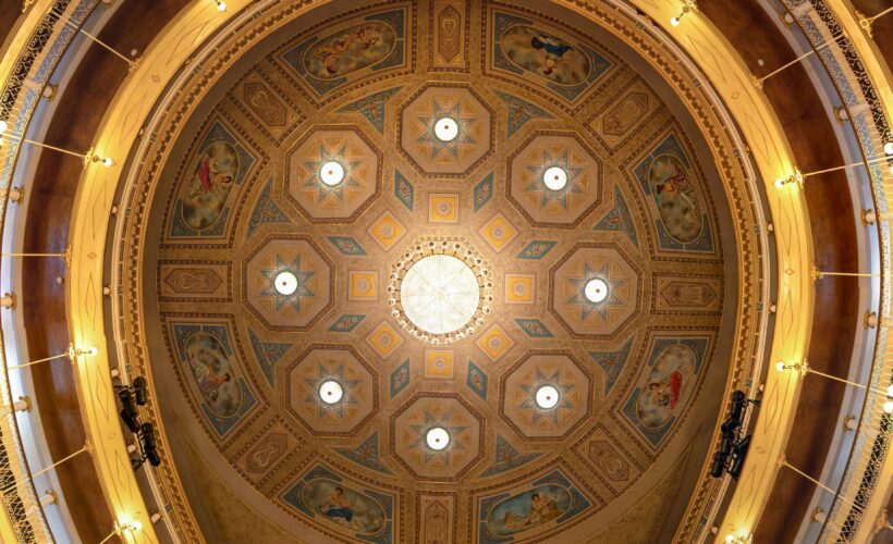 ¿Podría el Teatro Sauto ser Patrimonio de la Humanidad?