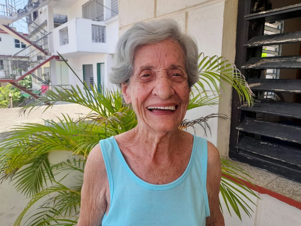 Hilda, la maestra que conoció a Camilo