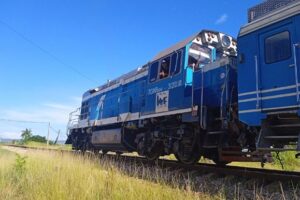 Activan línea central para el paso de ferrocarriles nacionales, tras descarrilamiento de tren en Matanzas