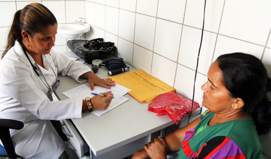 Médicos matanceros en la Isla de la Juventud