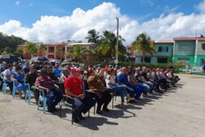 Celebran acto provincial por el 65 aniversario de los CDR