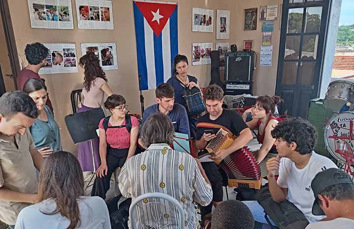 Armonías culturales unen a jóvenes músicos de Italia y Matanzas