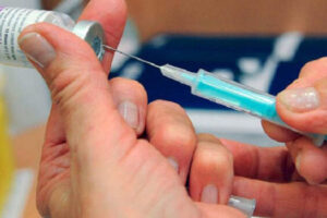 Vacunará Cuba a niñas de nueve años contra el VPH