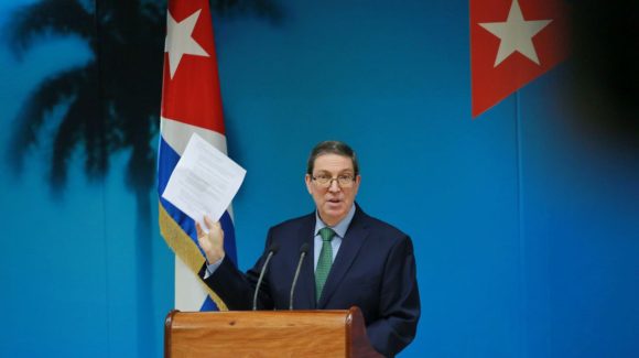 Canciller denuncia campaña de desinformación y presiones a terceros países para que varíen su postura de apoyo a resolución cubana contra el bloqueo