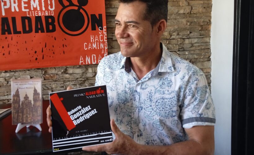 Escritor espirituano gana premio Aldabón 2025