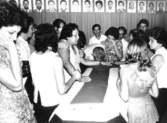 Familiares de las víctimas del sabotaje al avión de Cubana el 6 de octubre de 1976, el crimen de Barbados. Foto: Jorge Oller/ Granma.