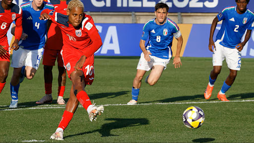 El fútbol juvenil hace historia