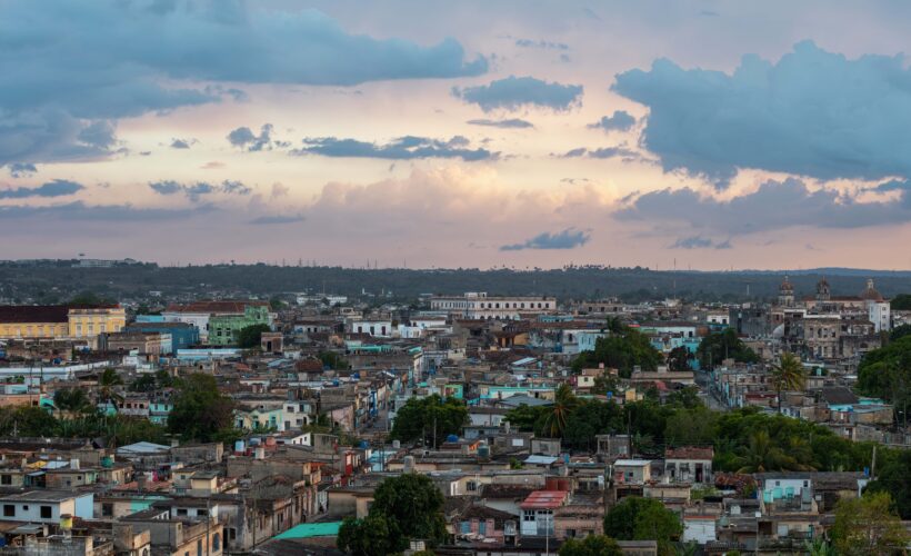 Matanzas 332: Hay ciudades que necesitan ser contadas. Foto Raúl Navarro