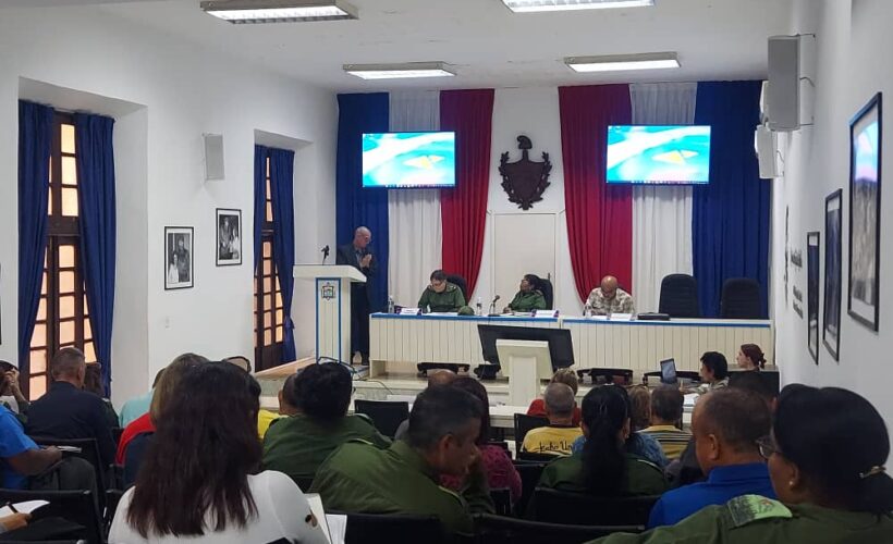 Arbovirosis, Calimete, sistema de tribunales y otros temas en Consejo Provincial