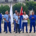 Abanderan en Matanzas a trabajadores de Etecsa que prestarán ayuda en las provincias afectadas por el huracán Melissa