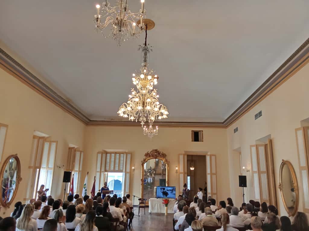 Celebran en la Atenas de Cuba 65 aniversario de la nacionalización de la Banca