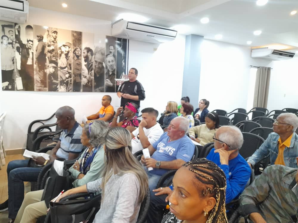 Debaten en Guiteras sobre Programa de Gobierno para corregir distorsiones y reimpulsar la economía