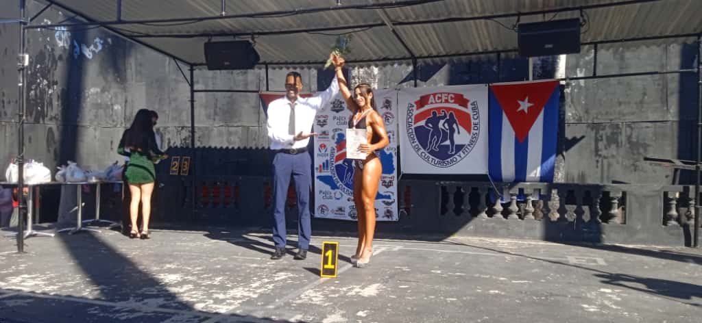 El culto al físico en la Atenas de Cuba