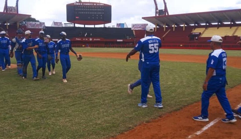 Cocodrilos caen en primer desafío frente a Industriales