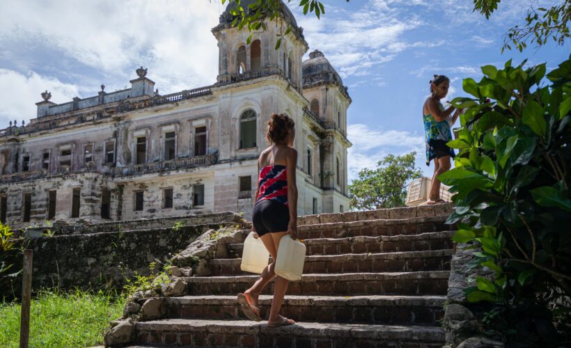 San Miguel: la soledad del agua y la tierra