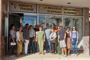 Biblioteca en Matanzas acoge obras premiadas de artesanos artistas