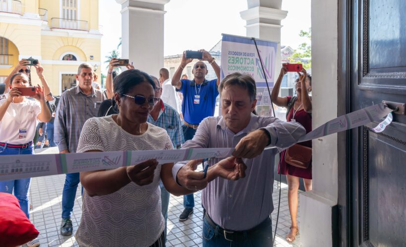 Inauguran tercera edición de Feria de Negocios matancera