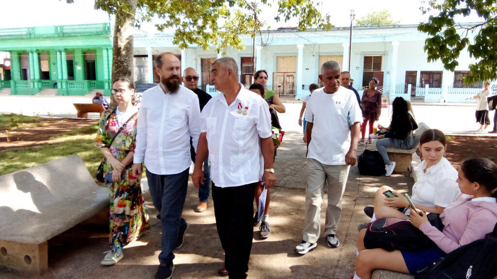 Visita Jagüey Grande Leonid Savin, Presidente de la Junta Directiva de la Fundación Fidel Castro de Rusia