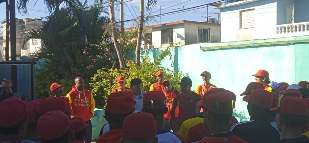 Rinden tributo a primer juego de béisbol desarrollado en Cuba