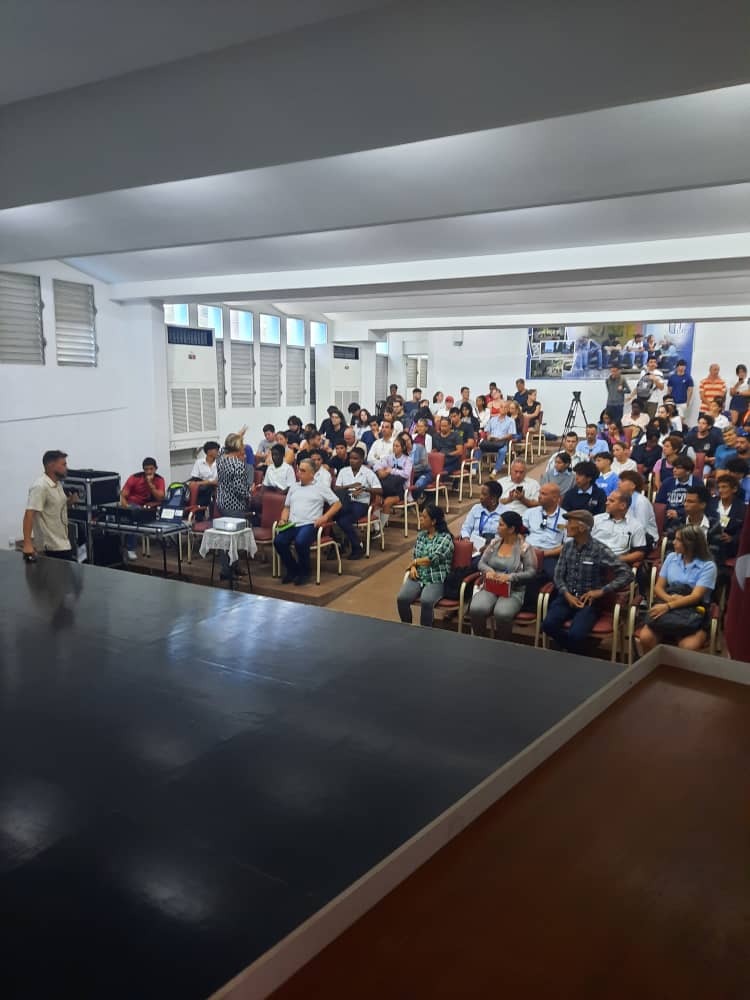 La UIC: 10 años de compromiso y entrega