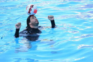 Johen Lefont buscará nuevo récord de dominio de balón en el agua