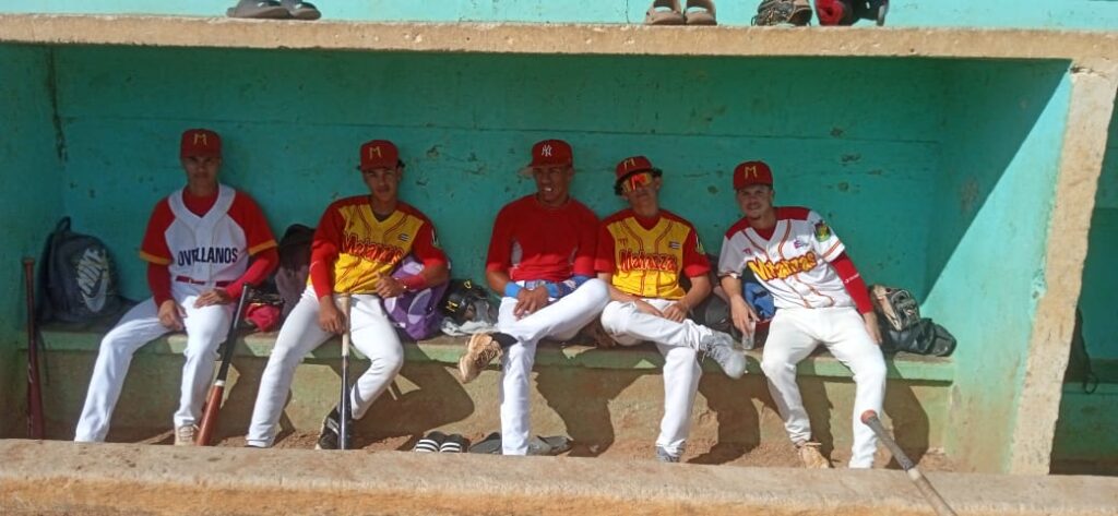 Prosigue etapa de preparación de equipo de béisbol matancero con vistas a torneo nacional 