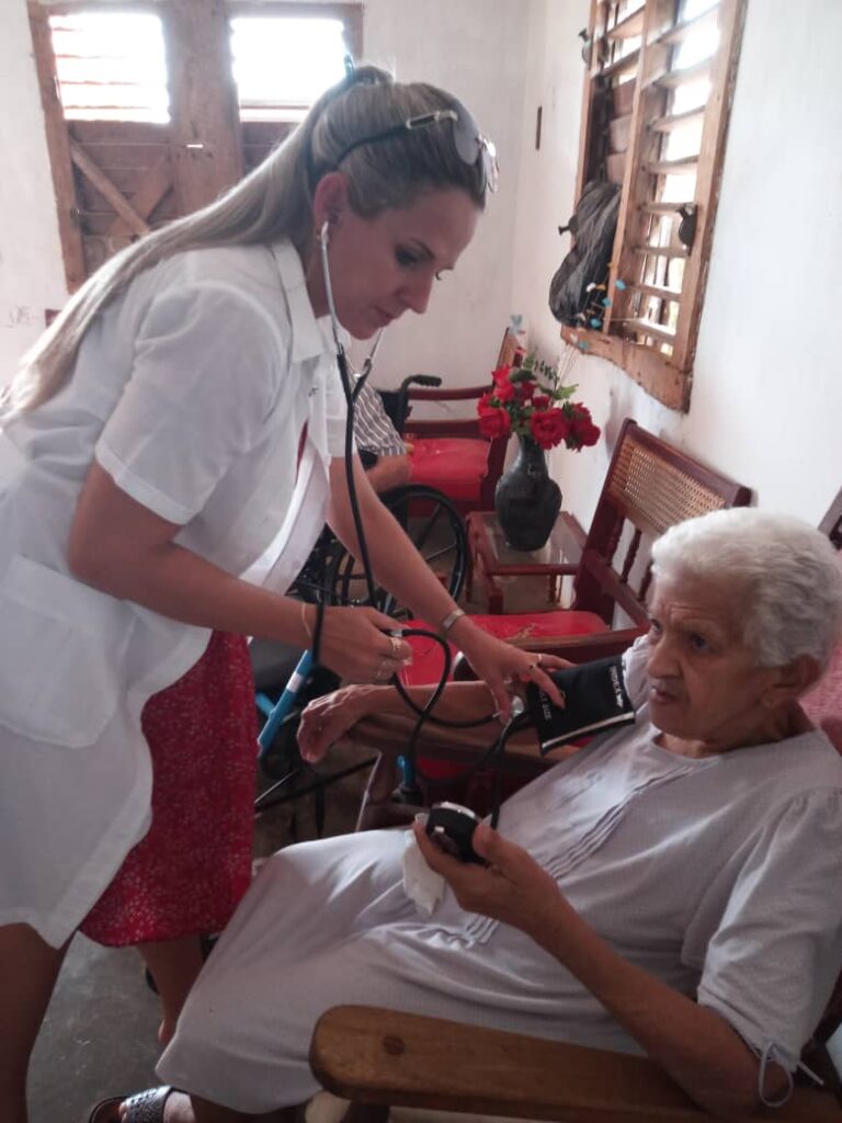 María Esther y el amor por la medicina familiar