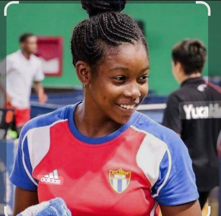 Rosalba Aguiar la O, atleta de tenis de mesa