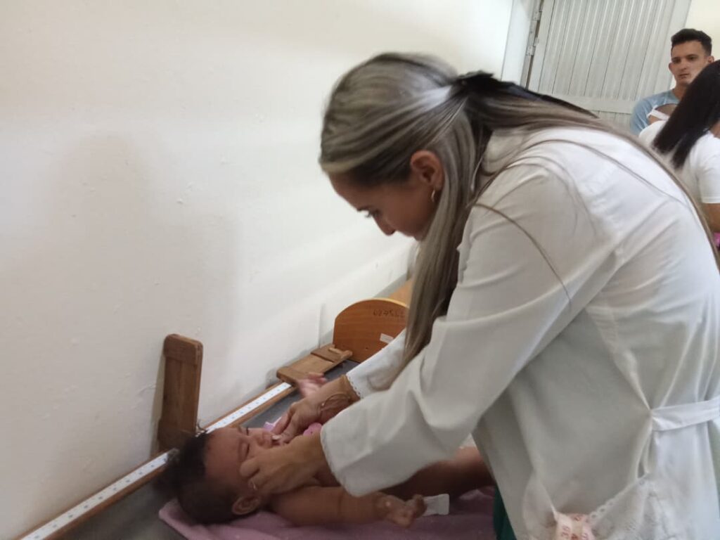 Especialistas médicos prestan servicios en Unión de Reyes