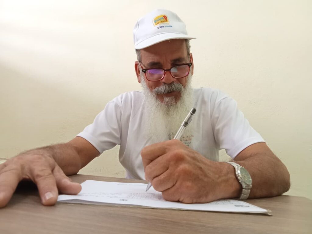 Especialistas médicos prestan servicios en comunidades matanceras