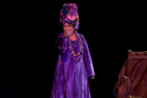 Fara Madrigal y Carmen Flor de los Recuerdos