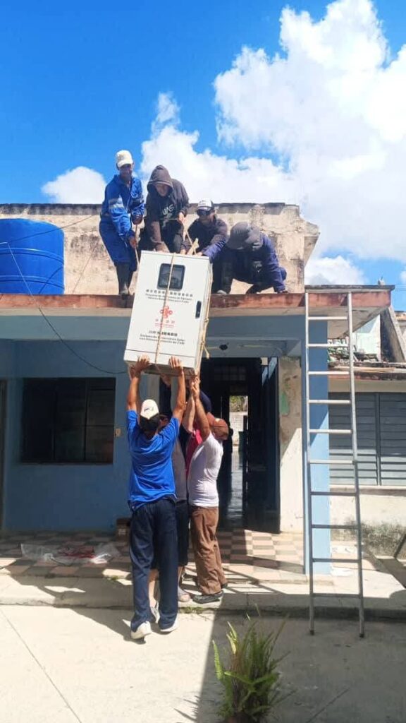 Energía solar respaldará servicios médicos en instituciones de Unión de Reyes