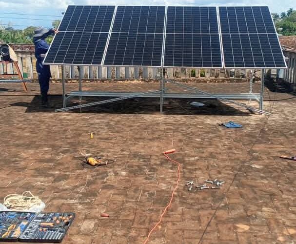 Energía solar respaldará servicios médicos en instituciones de Unión de Reyes