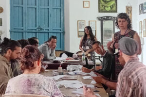 Taller de Pop Up evoca a la resiliencia