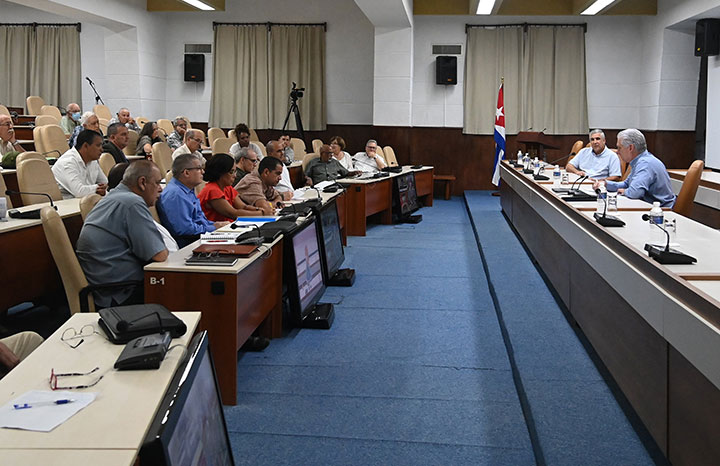 petróleo crudo cubano sí se puede refinar