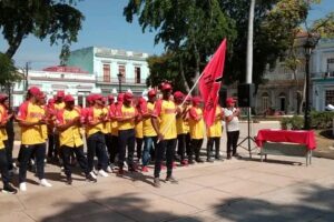 Abanderan equipo de Matanzas que participará en Liga Élite. Foto: George Carlos Roger Suárez