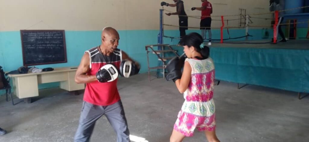 Academia Municipal de Boxeo Orestes Hernández: recinto donde se forjael futuro del boxeo matancero puños 