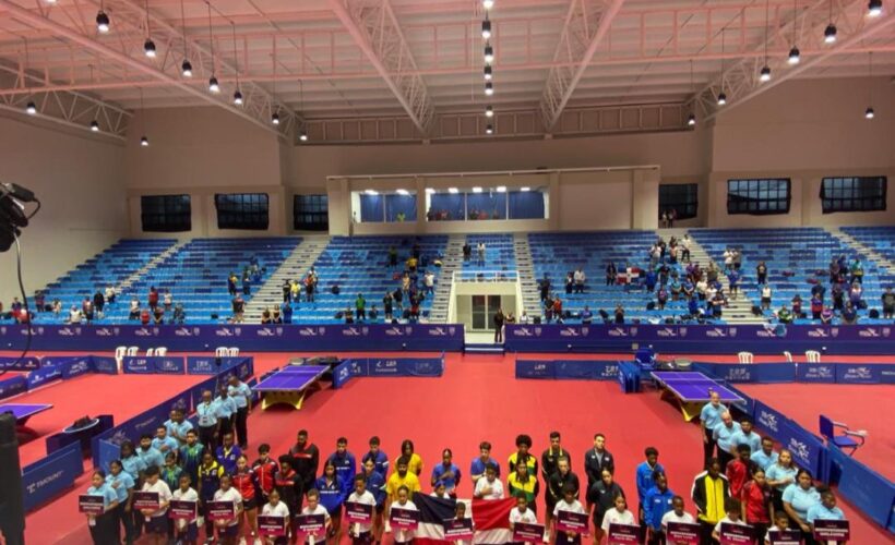 Preseas de bronce para equipo Cuba de tenis de mesa