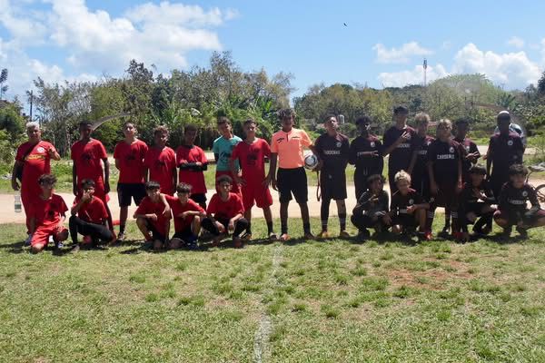 Cuatro equipos, un Campeón